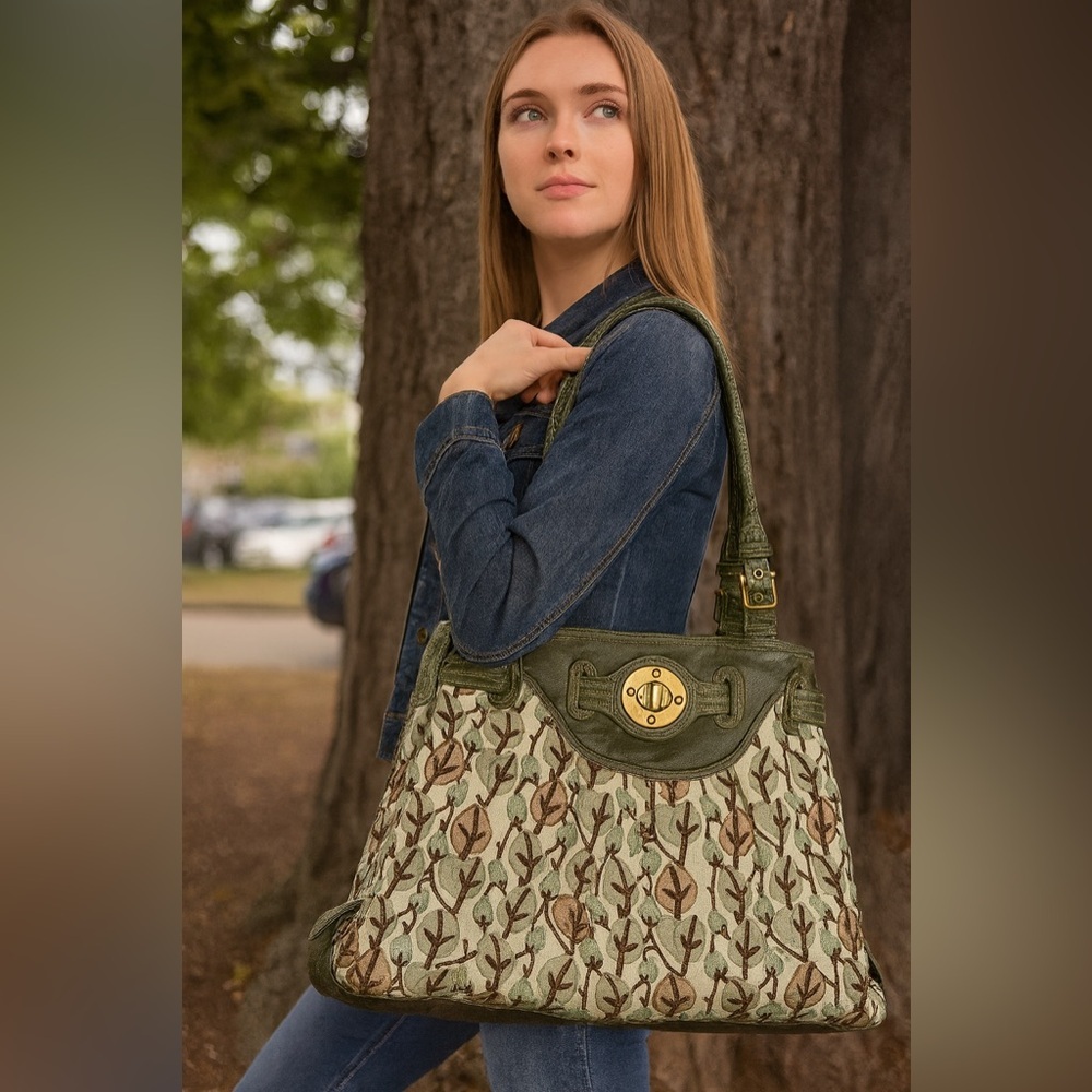 RARE Beautiful Lockheart By Brighton Green Leather Beaded Tote Bag